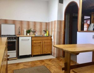 Vanzare apartament cu 3 camere in Marasti-Piata Marasti