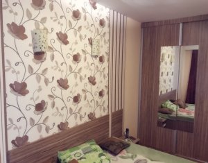 Vanzare apartament cu 3 camere renovat in Gheorgheni zona foarte buna