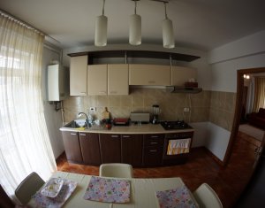 Apartament de vanzare, 3 camere, 94 mp, parter inalt, Buna Ziua!