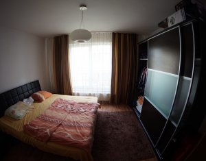 Apartament de vanzare, 3 camere, 94 mp, parter inalt, Buna Ziua!