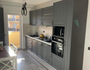 Apartament 2 camere decomandate Floresti cu balcon si parcare 