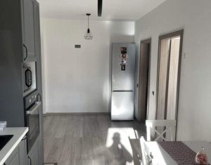 Apartament 2 camere decomandate Floresti cu balcon si parcare 