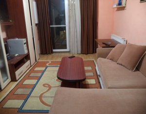 Vindem apartament cu terasa, 2 camere, etaj intermediar, strada Porii, Floresti