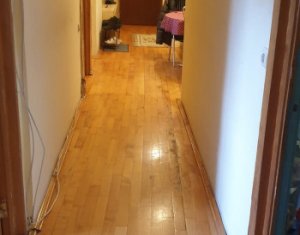 Appartement 3 chambres à vendre dans Cluj-napoca, zone Manastur