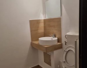 De vanzare apartament cu 3 camere, cartier Zorilor