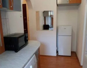 Apartament 2 camere, etaj intermediar, cartier Manastur