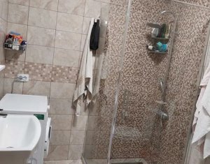 Vanzare apartament 3 camere, finisat si mobilat modern, Floresti 