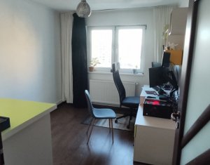 Appartement 3 chambres à vendre dans Cluj-napoca, zone Manastur