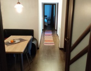 Appartement 3 chambres à vendre dans Cluj-napoca, zone Manastur