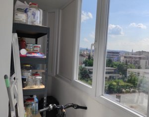 Appartement 4 chambres à vendre dans Cluj-napoca, zone Marasti