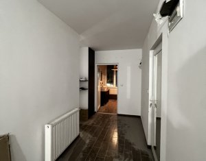 Apartment 4 rooms for sale in Cluj-napoca