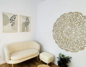 Apartament cu 2 camere in Centru, cu gradina,  finisat modern 