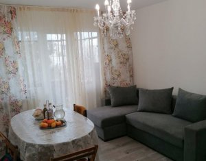 Sale apartment 3 rooms in Cluj-napoca, zone Manastur