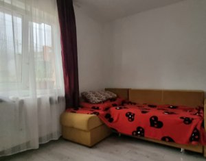 Apartament in vila, zona strada Oasului