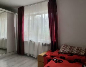 Apartament in vila, zona strada Oasului