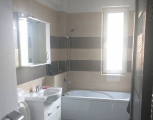 Apartament cu parcare, zona linistita, Floresti