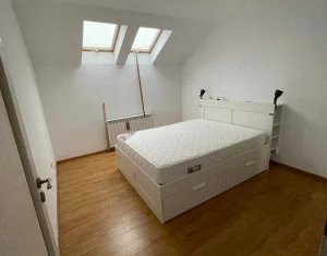 Appartement 4 chambres à vendre dans Cluj-napoca, zone Zorilor