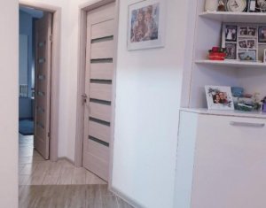 Vanzare apartament 3 camere finisat si mobilat modern, Floresti  