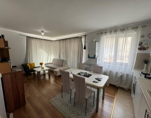 Apartment 3 rooms for sale in Floresti