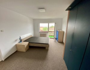 Apartament 3 camere decomandate, Intre Lacuri