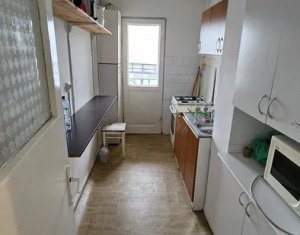 Apartament 4 camere spatios Manastur, zona Mehedinti