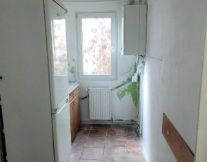 Vanzare apartament 2 camere, Manastur, etaj 4, renovabil, zona Ciucas