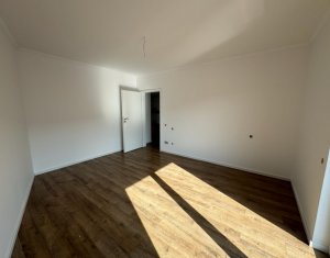 Apartament 3 camere , finisat, situat in Floresti, zona Tautiului