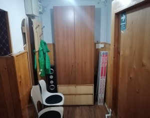 Appartement 4 chambres à vendre dans Cluj-napoca, zone Manastur