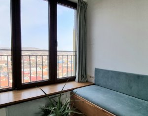 Apartament cu terasa si priveliste de vis catre oras