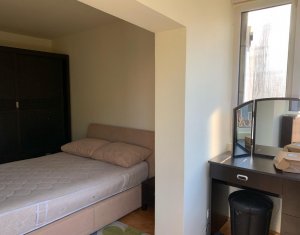 Appartement 4 chambres à vendre dans Cluj-napoca, zone Plopilor