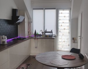 Appartement 3 chambres à vendre dans Floresti