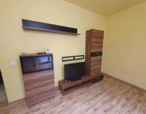 Apartment 2 rooms for sale in Floresti