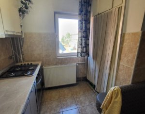 Apartament, 3 camere decomandate, 2/4 , Gheorgheni, Titulescu