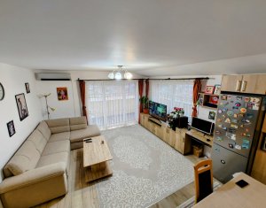 Apartament 3 camere,110 mp utili, zona Vivo 