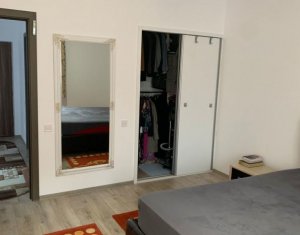 Apartament 2 camere cu balcon la parter inalt, zona Abatorului