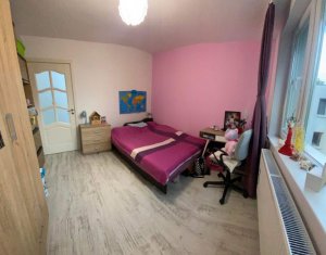 Apartament cu 3 camere, Plopilor