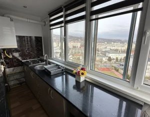 Apartament cu 2 camere, Manastur, aproape de Parcul Rozelor priveliste superba 