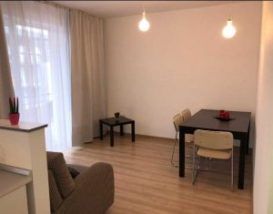 Apartment 3 rooms for sale in Floresti