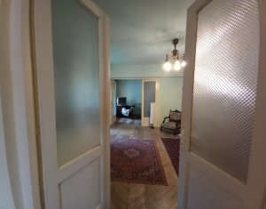 Appartement 3 chambres à vendre dans Cluj-napoca, zone Centru