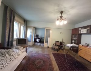 Appartement 3 chambres à vendre dans Cluj-napoca, zone Centru