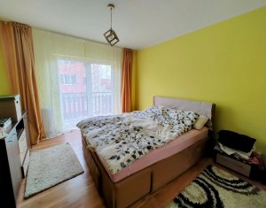 Appartement 5 chambres à vendre dans Floresti