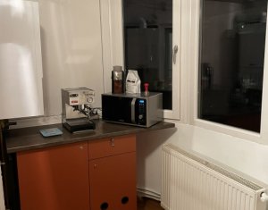 Apartament 2 camere, decomandat, finisat modern, zona Parcului Babes! 