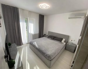Sale apartment 4 rooms in Cluj-napoca, zone Marasti