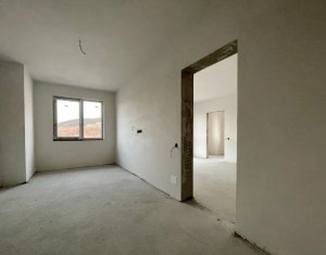 Appartement 3 chambres à vendre dans Floresti