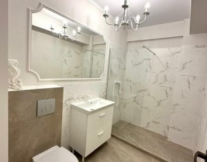 Apartament cu trei camere, ultrafinisat, zona Urusagului