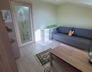 Apartament cu 3 camere zona centrala Cluj Napoca, parcare in curte