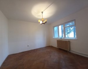 Apartament cu 2 camere, 52 mp, zona Petrom