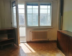 Apartament 3 camere, zona strazii Albac