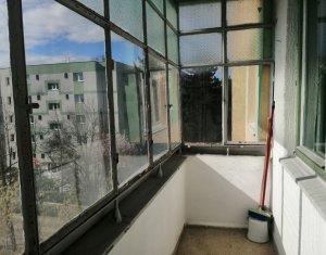 Apartament 3 camere, zona strazii Albac