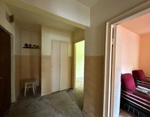 Apartment 4 rooms for sale in Cluj-napoca, zone Manastur